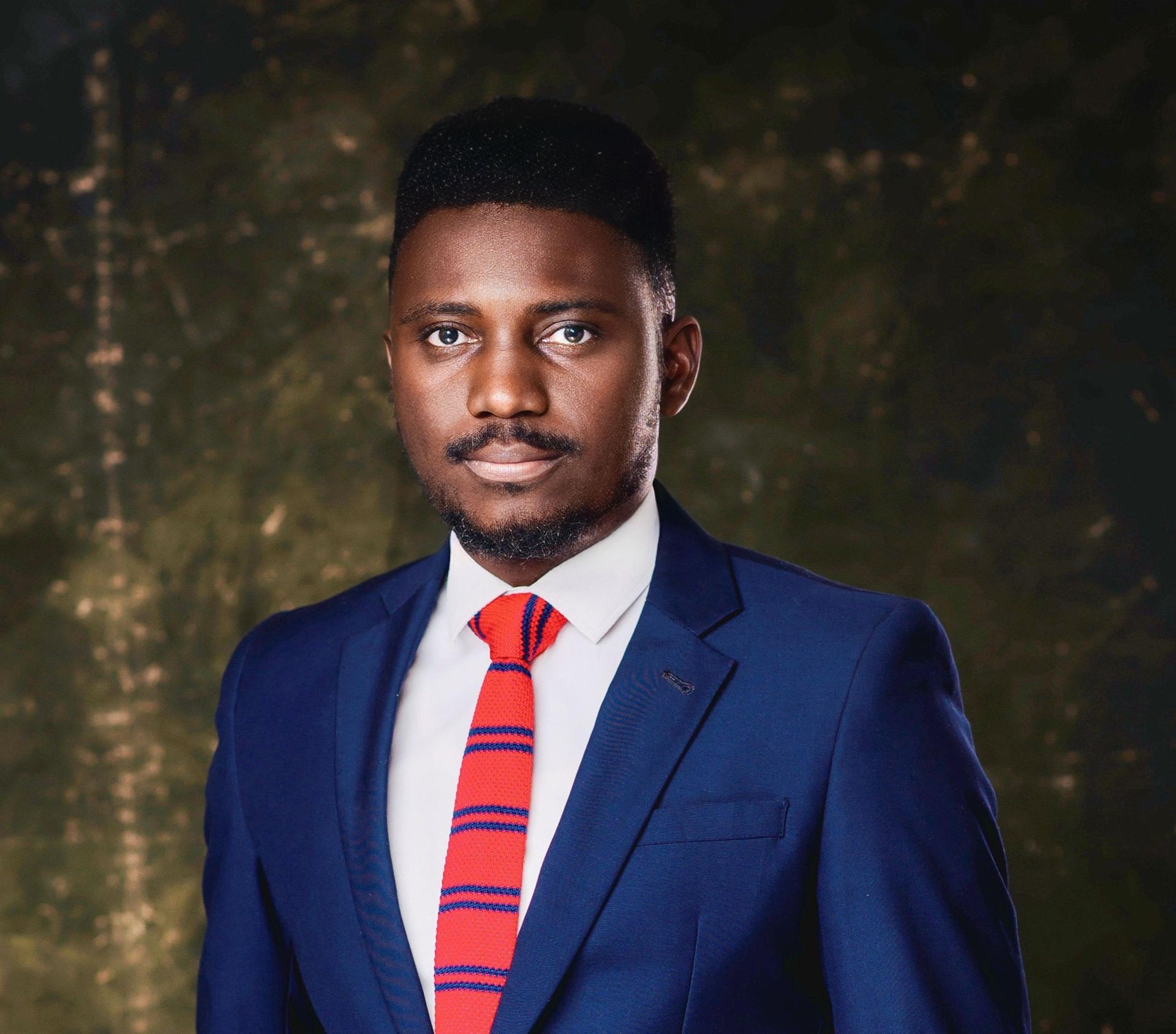 Mr. Olaniyan - Engineer, E-MBA in Leadership, Spec. Digital Marketing